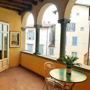 Terrazza Tassis Charme&relax , Bergamo Italy